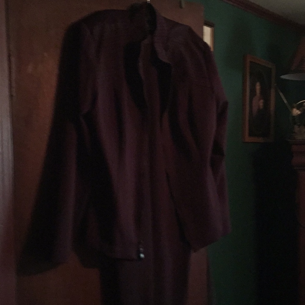 Pant suit